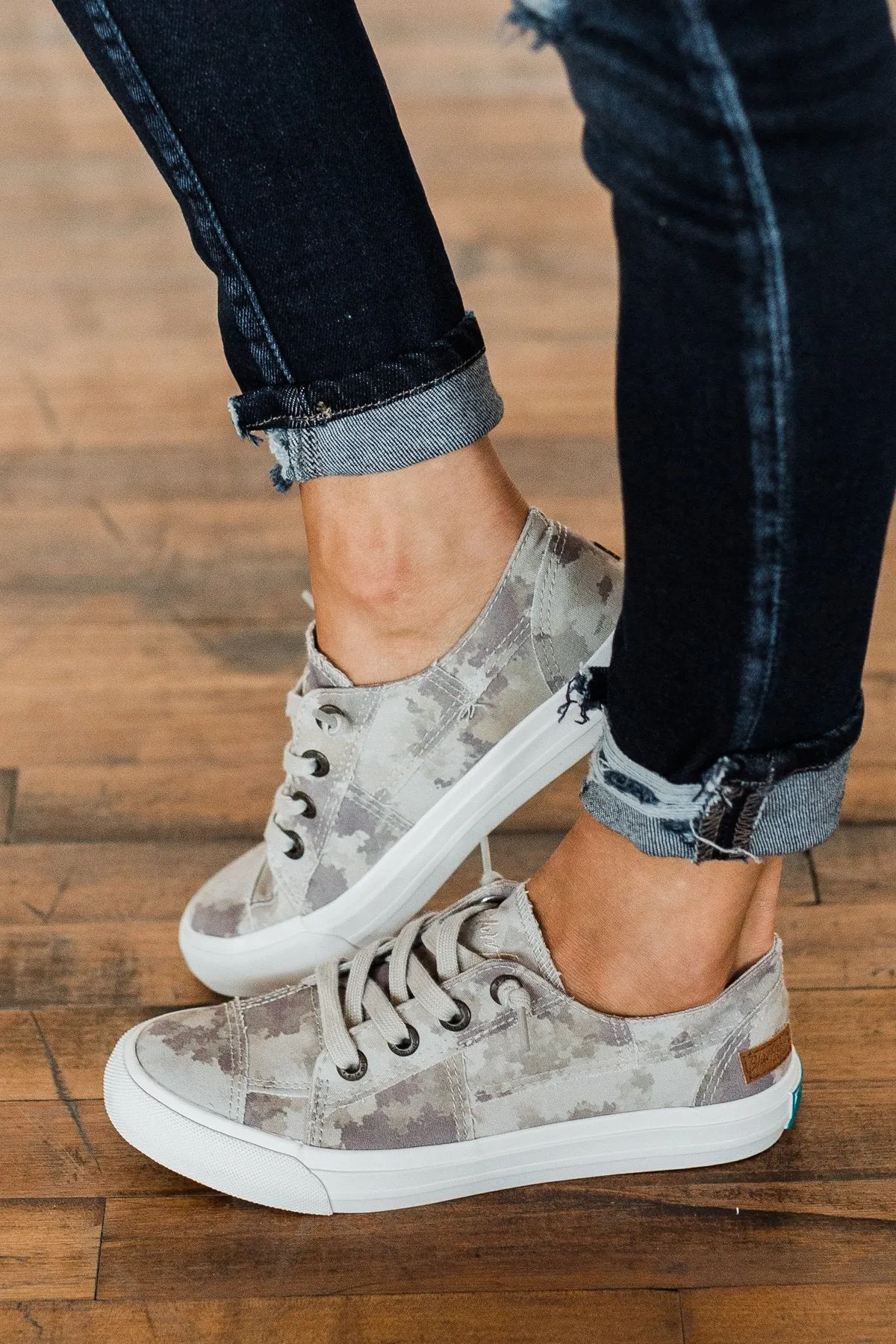 Blowfish Maxine Sneakers- Natural Foggy Camo