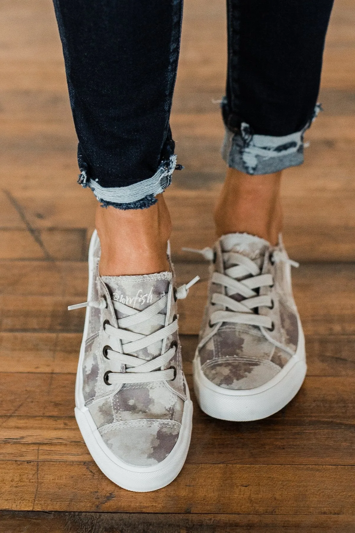 Blowfish Maxine Sneakers- Natural Foggy Camo