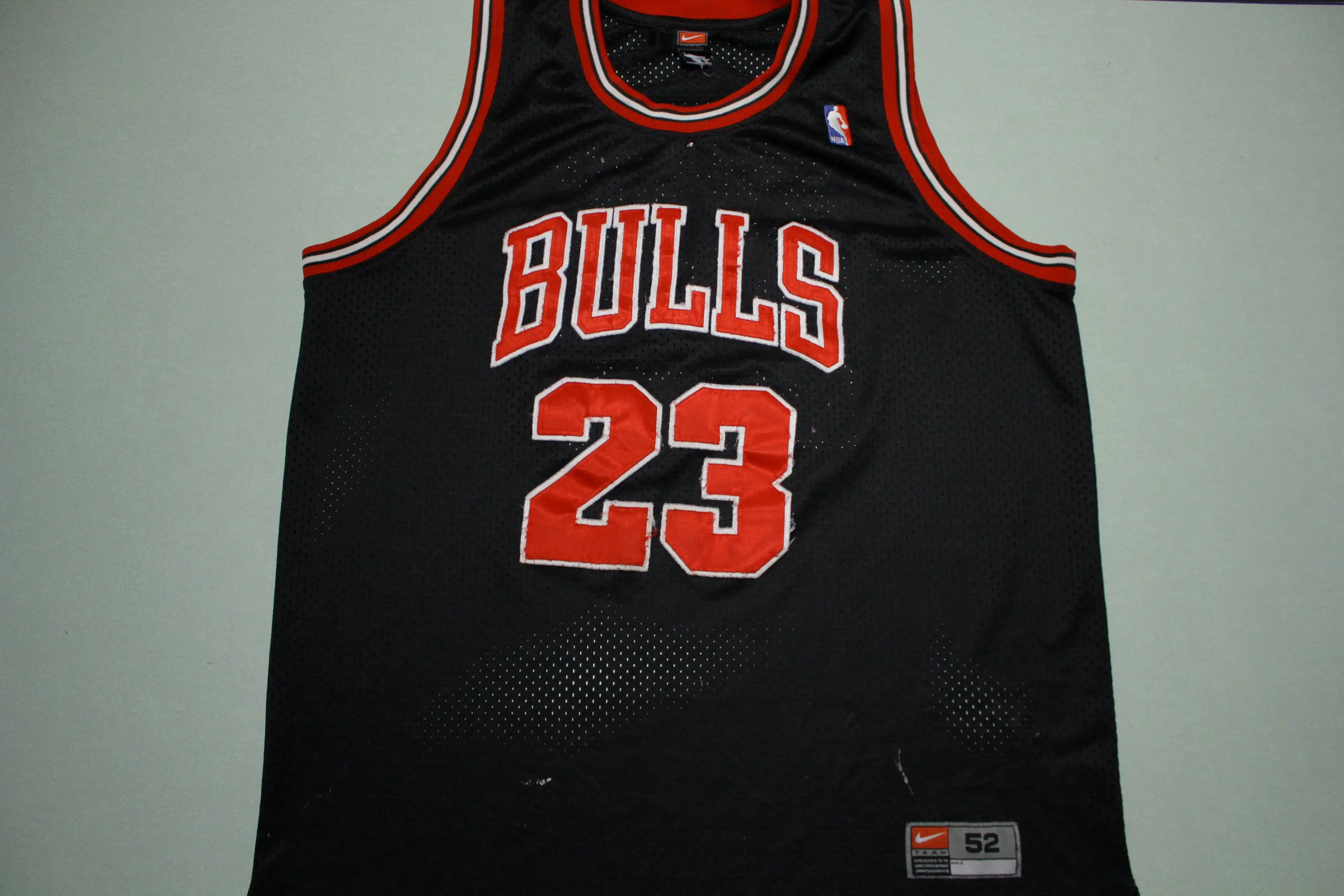 Chicago Bulls Michael Jordan Vintage 23 Team Nike Distressed Jersey