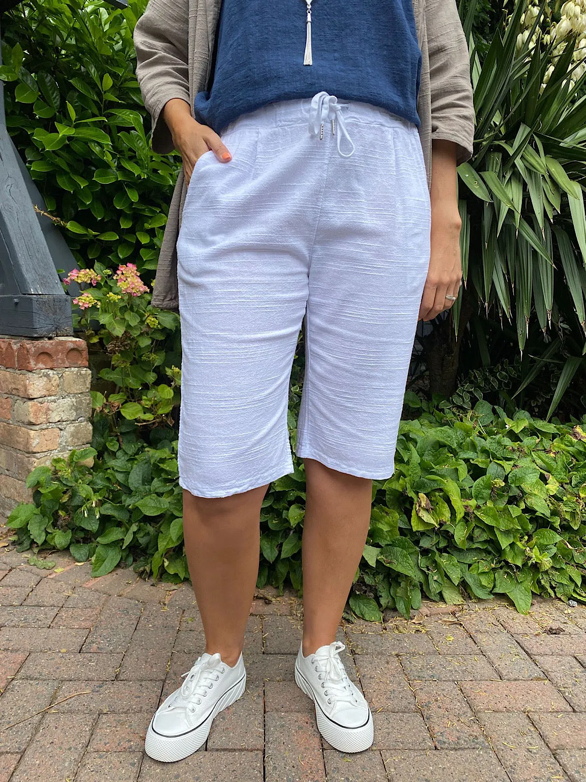 Linen Style Shorts Hadley