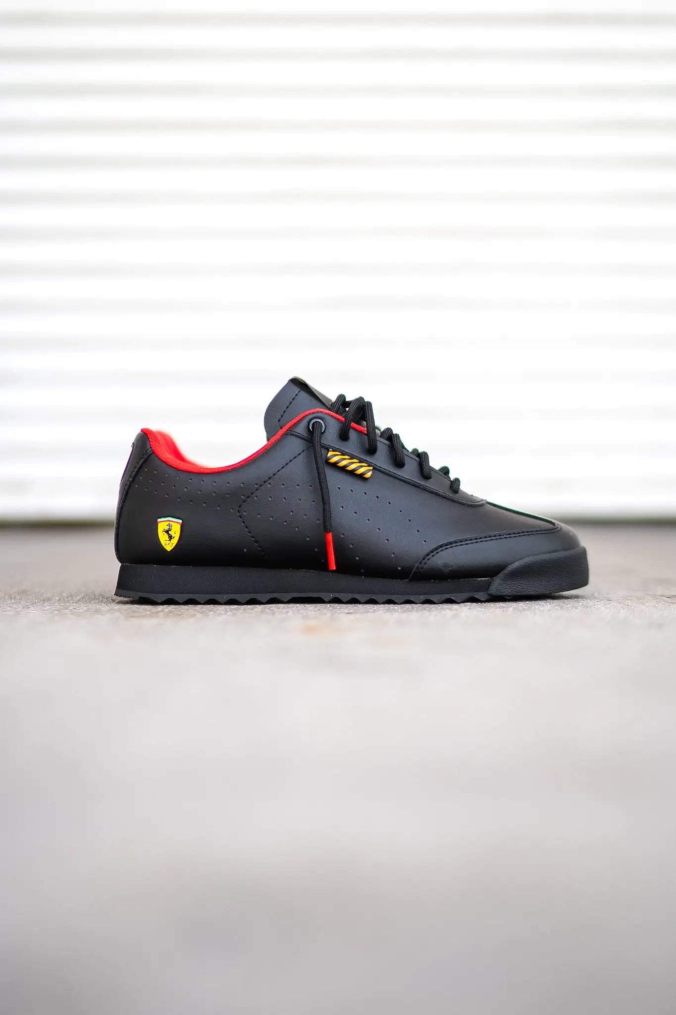 Puma Scuderia Ferrari Roma Via Motorsport (Puma Black)