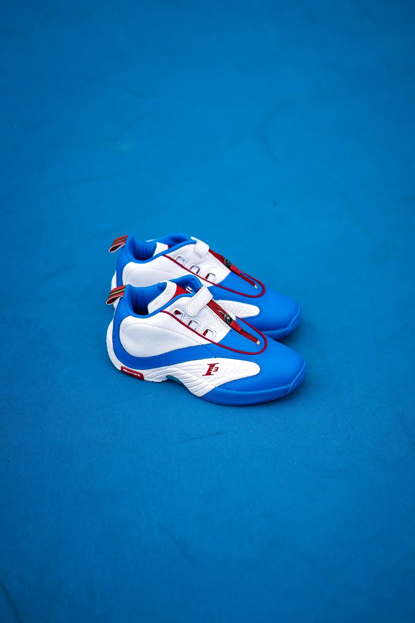 Reebok Answer IV (Dynamic Blue)